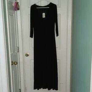 Forever 21 black long dress front slit Sz L NWT